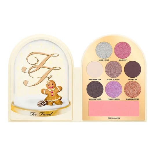 Too Faced
Let It Snow Globes Makeup Collection - Picture 4 of 9